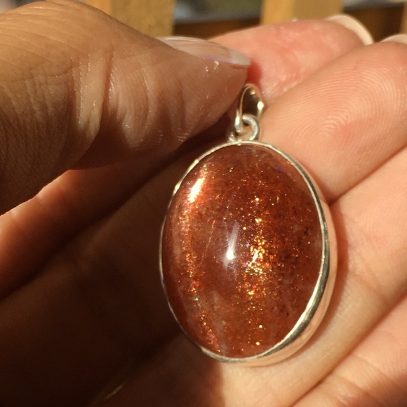 HIGH QUALITY Genuine Sunstone Pendant - 925 Silver - Large Stone - Picture 2 of 11